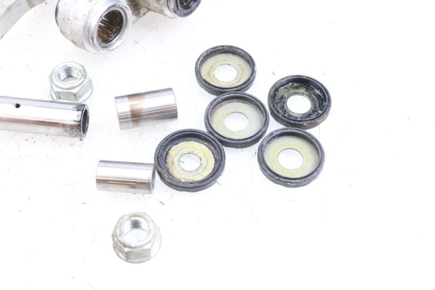 photo de BIELETA SUSPENSION HYOSUNG XRX 125 (2000 - 2008) - Estado de la superficie y material