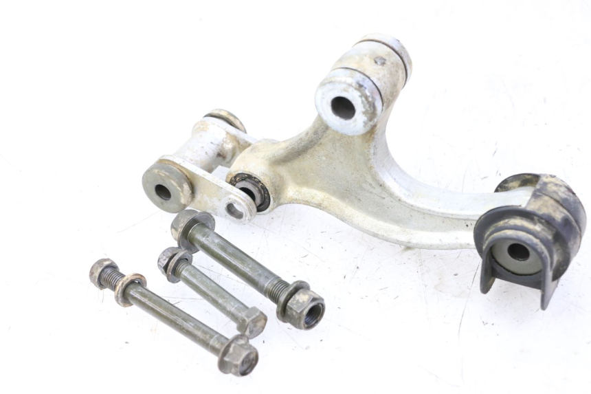 photo de BIELETA DE AMORTIGUADOR YAMAHA TTR 125 (2000 - 2020) - Características distintivas