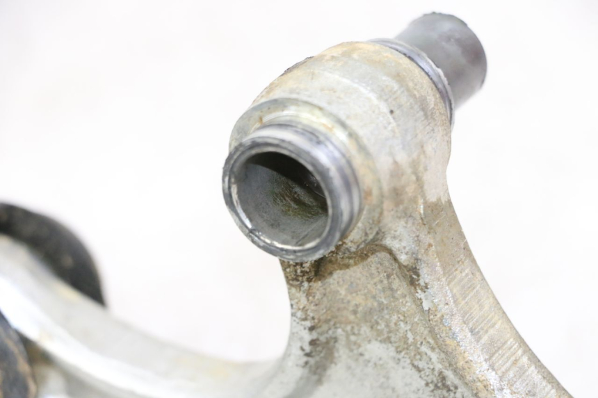 photo de BIELETA DE AMORTIGUADOR YAMAHA TTR 125 (2000 - 2020) - Detalles de los puntos de fijación