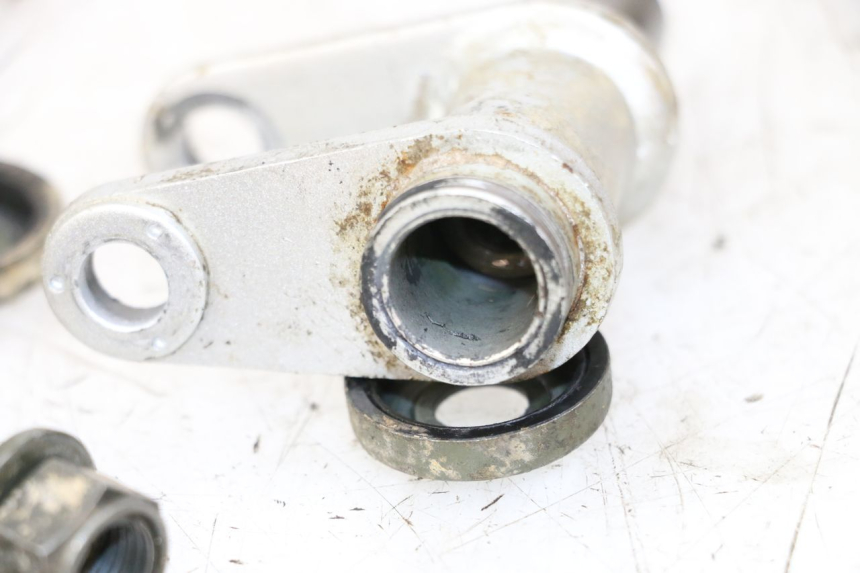 photo de BIELETA DE AMORTIGUADOR YAMAHA TTR 125 (2000 - 2020) - Marcados y referencias originales