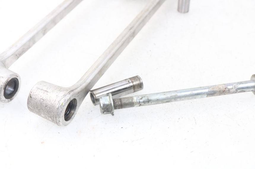 photo de BIELETA SUSPENSION YAMAHA YP T-MAX TMAX 530 (2017 - 2020) - Marcados y referencias originales