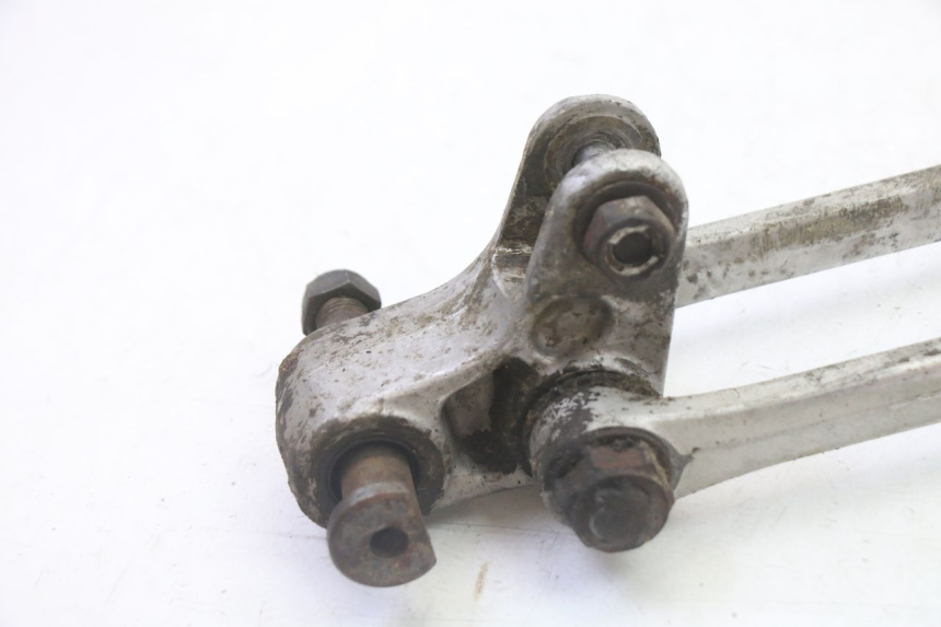 photo de BIELETA SUSPENSION YAMAHA YZ 125 (1998 - 2005) - Detalle de la pieza