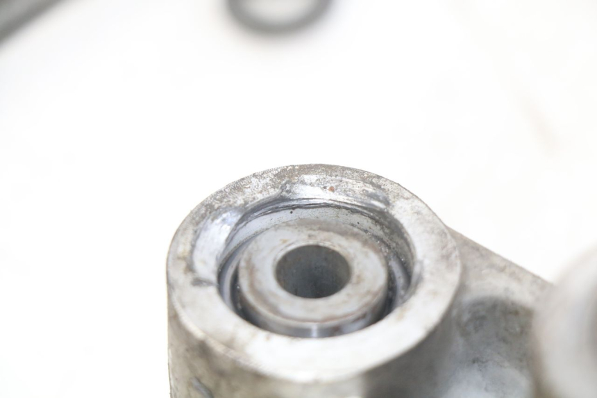 photo de BIELETA DE AMORTIGUADOR YAMAHA YZF R THUNDERCAT 600 (1996 - 2003) - Características distintivas