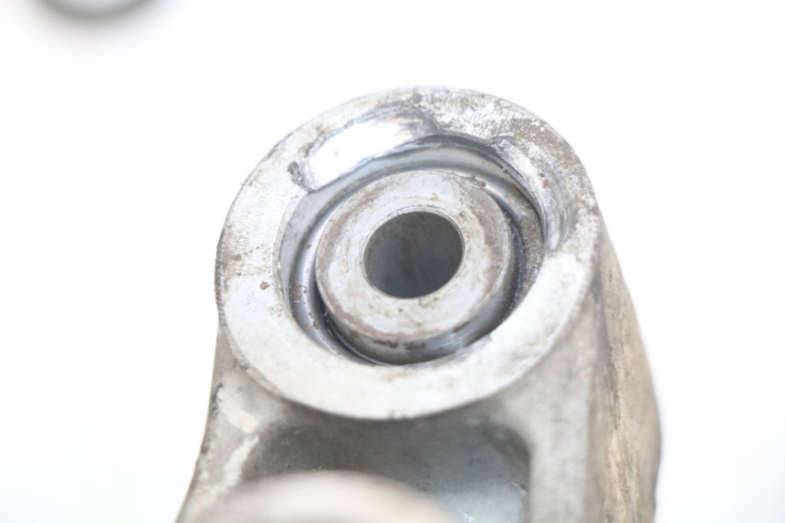 photo de BIELETA DE AMORTIGUADOR YAMAHA YZF R THUNDERCAT 600 (1996 - 2003) - Zoom sobre los componentes