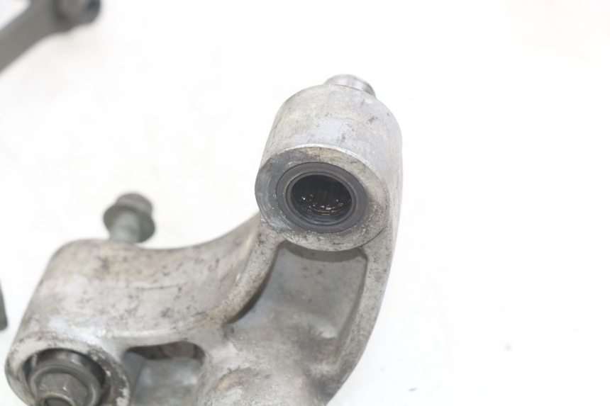 photo de BIELETA DE AMORTIGUADOR YAMAHA YZF R THUNDERCAT 600 (1996 - 2003) - Zoom estado de uso