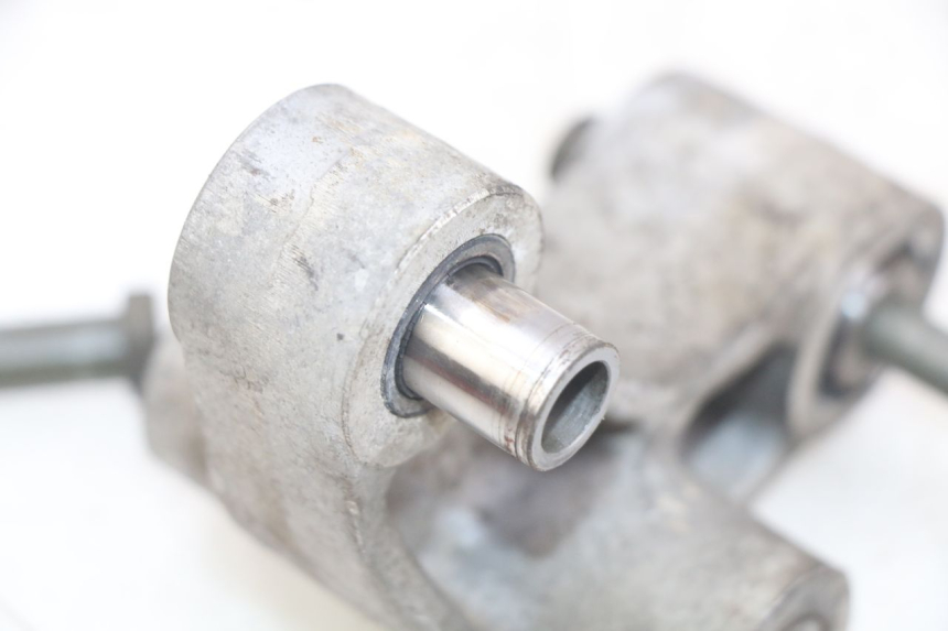 photo de BIELETA DE AMORTIGUADOR YAMAHA YZF R THUNDERCAT 600 (1996 - 2003) - Primer plano técnico