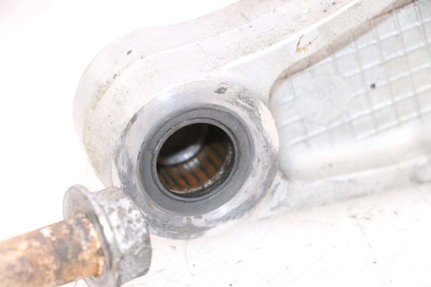 photo de BIELETA SUSPENSION YAMAHA YZF R6 600 (2008 - 2009) - Detalles de los puntos de fijación