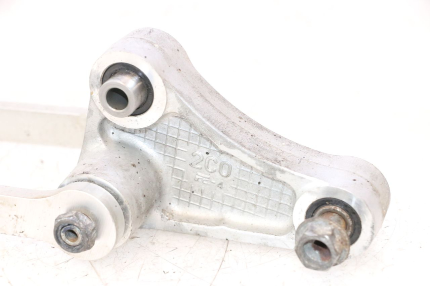photo de BIELETA SUSPENSION YAMAHA YZF R6 600 (2008 - 2009) - Estado de la superficie y material