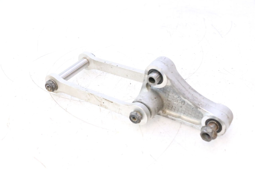 photo de BIELETA SUSPENSION YAMAHA YZF R6 600 (2008 - 2009) - Marcados y referencias originales
