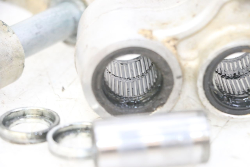 photo de BIELETA SUSPENSION YAMAHA YZF YZ-F 450 (2014 - 2016) - Marcados y referencias originales