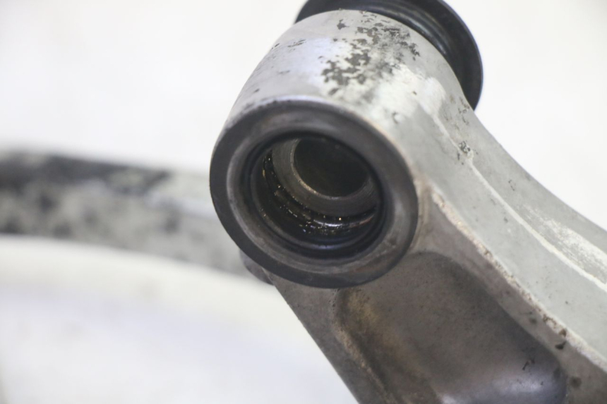 photo de BIELETA SUSPENSION KAWASAKI ZR 7 750 (1999 - 2004) - Otra vista del artículo