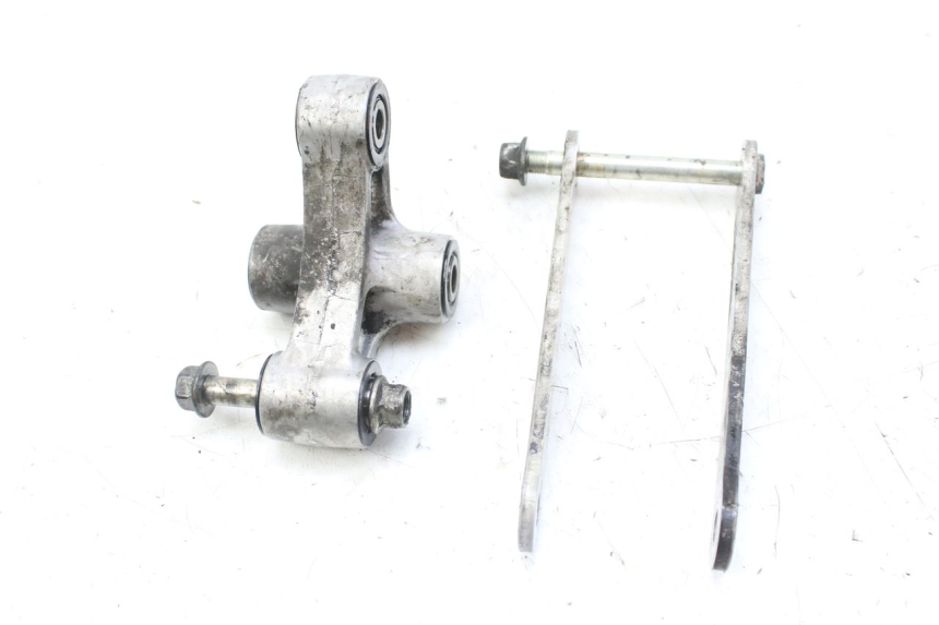 photo de BIELETA DE AMORTIGUADOR KAWASAKI ZX-6R ZX6R 600 (1995 - 1997) - Primer plano técnico