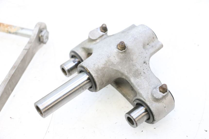 photo de BIELETA SUSPENSION KAWASAKI ZX-6R ZX6R 600 (2000 - 2002) - Estado de la superficie y material