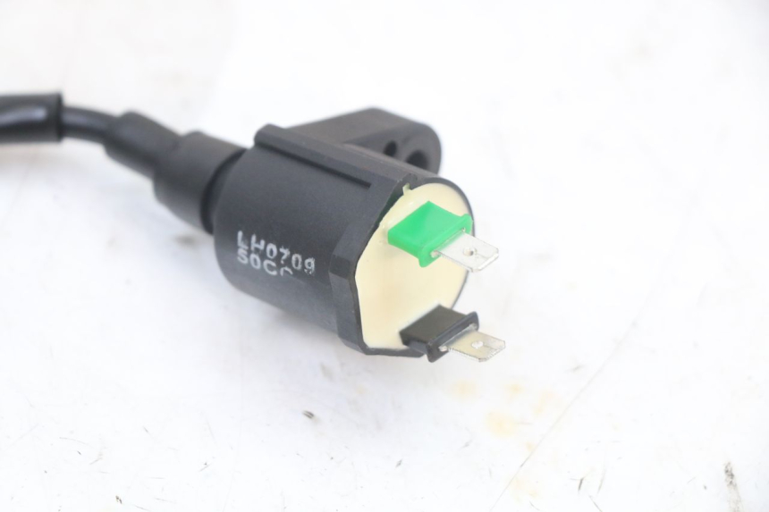 photo de BOBINA EUROCKA RETRO 50 (2007 - 2014) - Detalles de los puntos de fijación