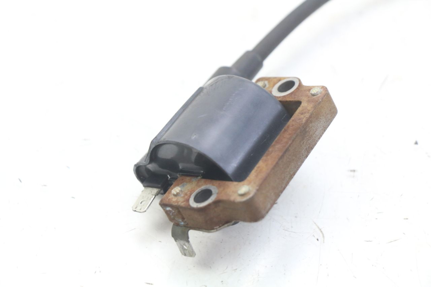 photo de BOBINA HONDA FES PANTHEON 2T 125 (1998 - 2002) - Otra perspectiva