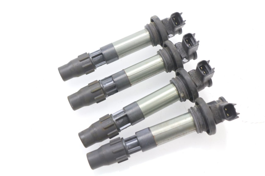 photo de BOBINA SUZUKI GSX-R GSXR 600 (2008 - 2010) - Primer plano técnico