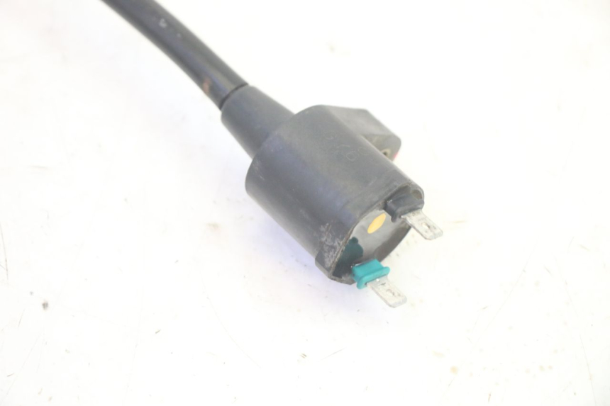 photo de BOBINA SYM GTS EVO 125 (2009 - 2013) - Detalles de los puntos de fijación