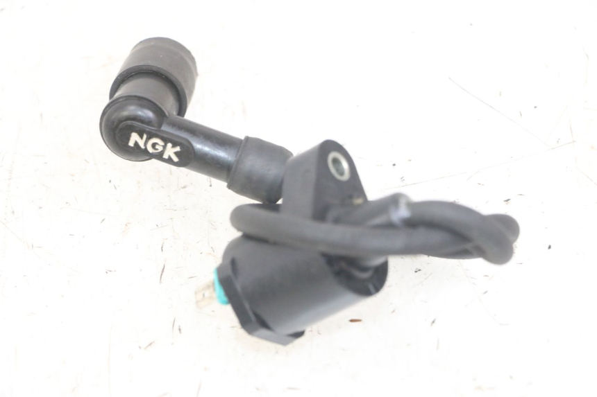 photo de BOBINA PEUGEOT JET FORCE CARBU 50 (2003 - 2016) - Otra perspectiva