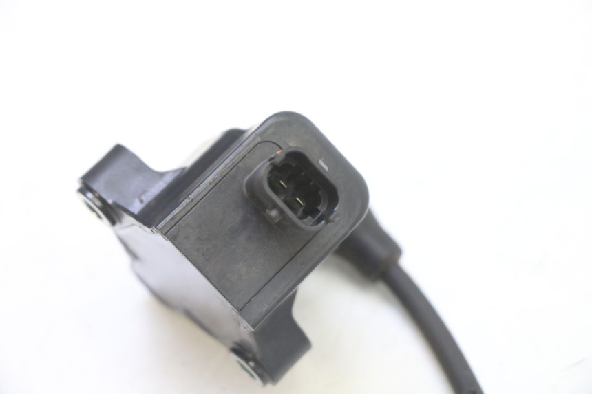 photo de BOBINA PIAGGIO MP3 HPE 310 (2024 - 2025) - Detalles de los puntos de fijación