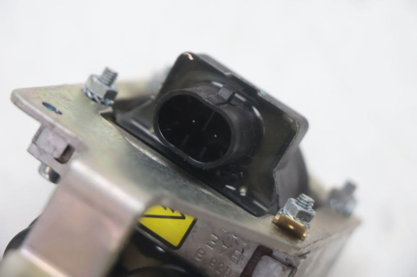 photo de BOBINA PIAGGIO MP3 HPE 530 (2022 - 2026) - Estado de la superficie y material
