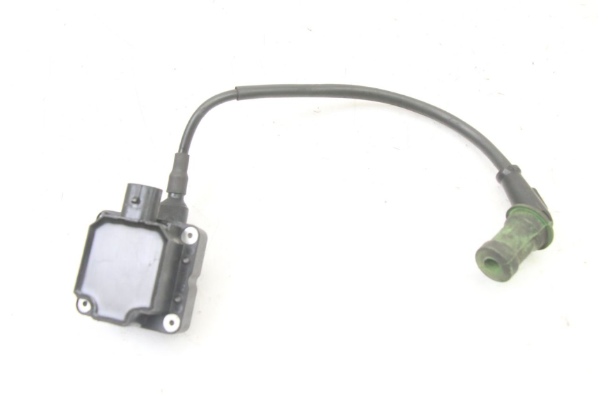 photo de BOBINA PIAGGIO MP3 LT 400 (2007 - 2012) - Primer plano técnico