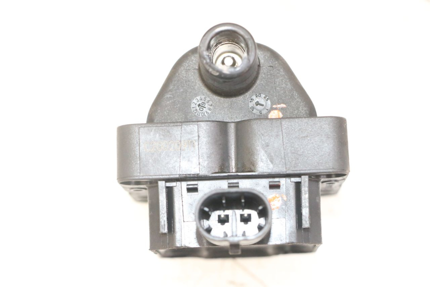 photo de BOBINA PIAGGIO MP3 LT 400 (2007 - 2012) - Otra perspectiva