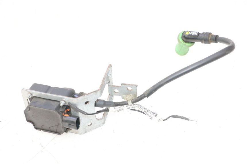 photo de BOBINA PIAGGIO MP3 LT 400 (2007 - 2012) - Detalle de la pieza