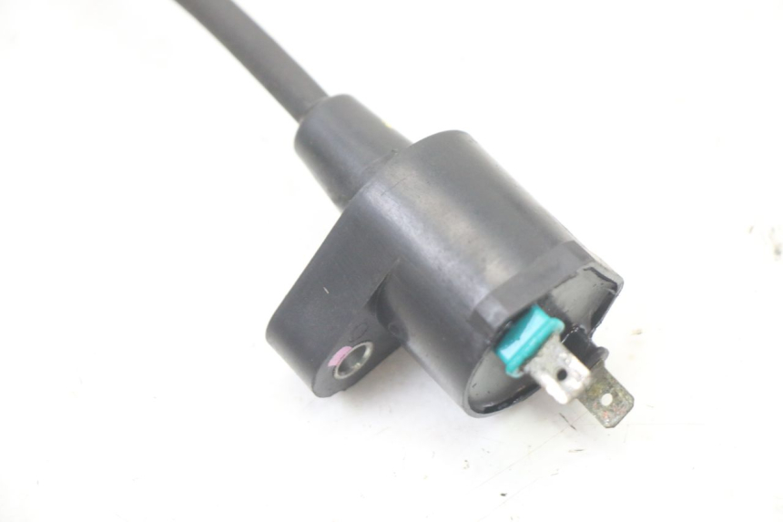 photo de BOBINA PEUGEOT ELYSTAR 50 (2002 - 2014) - Detalles de los puntos de fijación