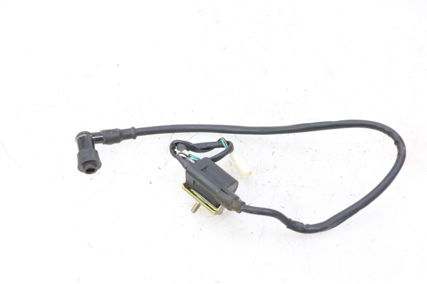 photo de BOBINA APOLLO RFZ 125 - Primer plano técnico