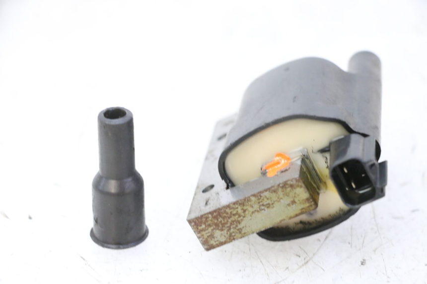 photo de BOBINA PEUGEOT SATELIS 125 (2013 - 2018) - Zoom estado de uso