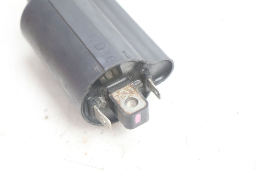 photo de BOBINA APRILIA SCARABEO GT 125 (1999 - 2007) - Detalles de los puntos de fijación