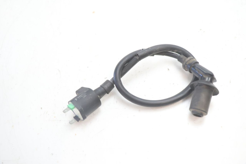 photo de BOBINA FYM SCOOTERONE 125 (2006 - 2008) - Primer plano técnico