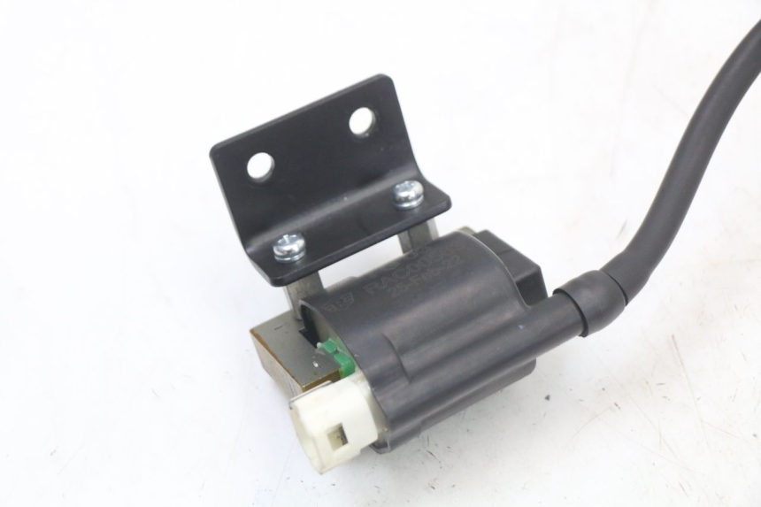 photo de BOBINA ROYAL ENFIELD SCRAM 411 (2022 - 2024) - Detalle de la pieza