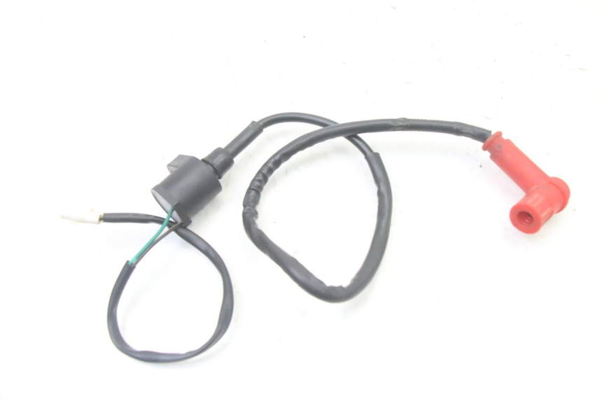 photo de BOBINA SMALL MX THUNDER 250 - Primer plano técnico