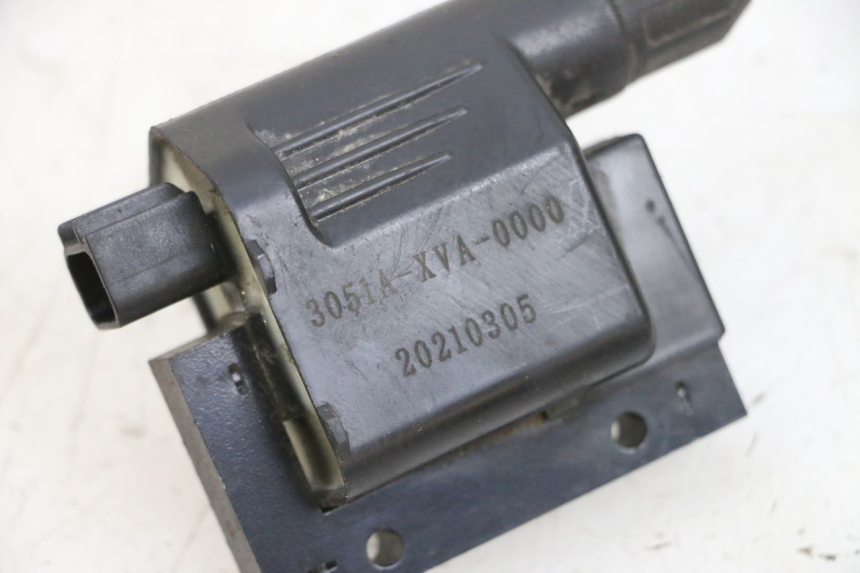 photo de BOBINA PEUGEOT SPEEDFIGHT 4 4T EFI 50 (2021 - 2025) - Primer plano técnico