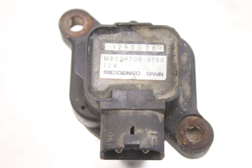 photo de BOBINA TRIUMPH SPRINT ST 955 (1999 - 2001) - Zoom estado de uso