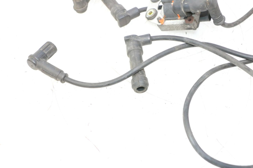 photo de BOBINA DUCATI SS IE DS CARENEE 1000 (2002 - 2006) - Otra vista del artículo