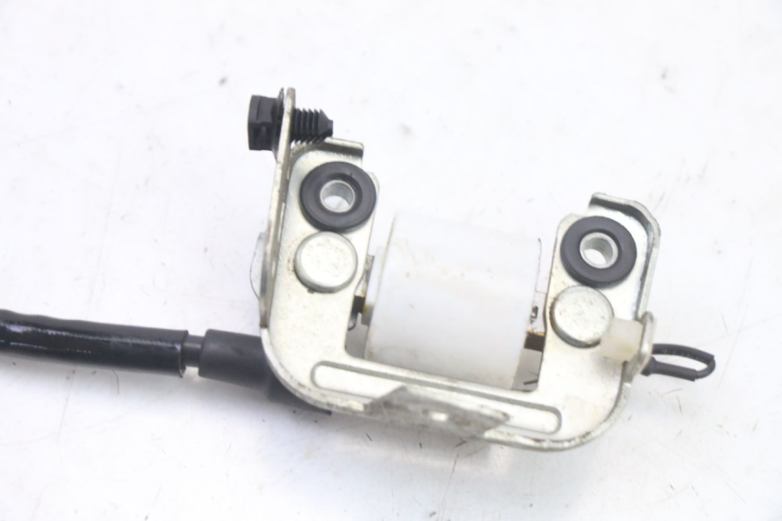 photo de BOBINA APRILIA SXR 50 (2021 - 2023) - Detalles de los puntos de fijación