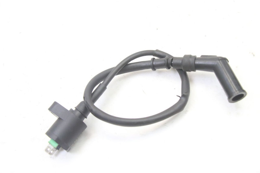 photo de BOBINA PEUGEOT V-CLIC VCLIC 50 (2007 - 2013) - Detalles de los puntos de fijación