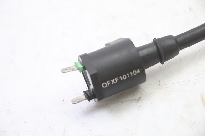 photo de BOBINA PEUGEOT V-CLIC VCLIC 50 (2007 - 2013) - Primer plano técnico