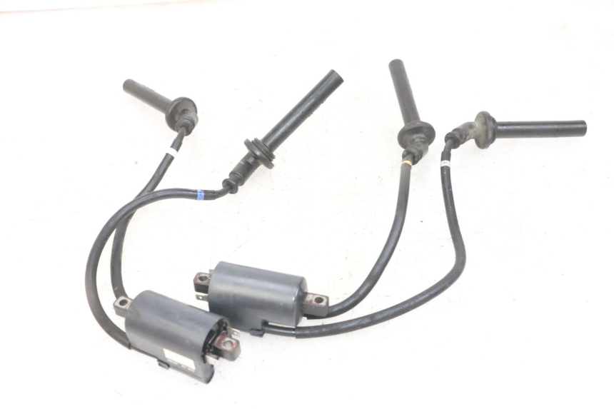 photo de BOBINA YAMAHA XJ6 ABS 600 (2008 - 2016) - Primer plano técnico