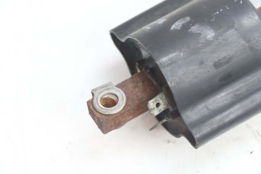 photo de BOBINA YAMAHA XJR 1300 (1998 - 2002) - Primer plano técnico