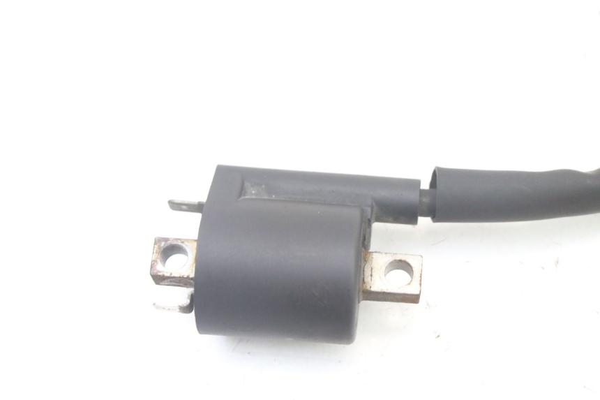 photo de BOBINA YAMAHA YP X-MAX XMAX 400 (2014 - 2017) - Primer plano técnico