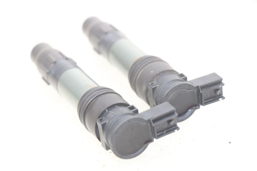 photo de BOBINA KAWASAKI Z 650 (2016 - 2019) - Detalles de los puntos de fijación