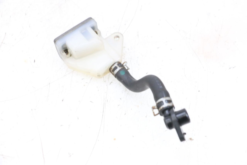 photo de TARRO FLUIDO FRENO SUZUKI GSXR GSX-R 1000 (2003 - 2004) - Zoom estado de uso