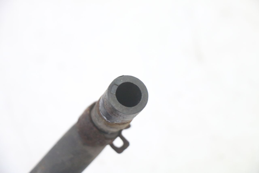 photo de TARRO FLUIDO FRENO TRIUMPH SPRINT 900 (1995 - 1998) - Detalles de los puntos de fijación