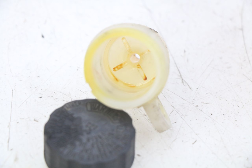 photo de DEPóSITO DE LíQUIDO DE FRENOS KAWASAKI Z 750 (2007 - 2013) - Primer plano técnico