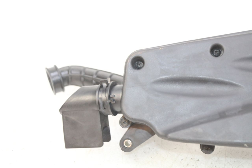 photo de CAJA DE AIRE KYMCO AGILITY 16+ 4T 50 (2018 - 2023) - Primer plano técnico