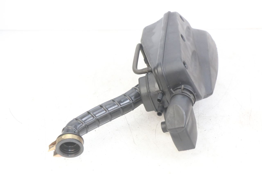 photo de CAJA DE AIRE KYMCO AGILITY 16+ 4T 50 (2018 - 2023) - Primer plano técnico