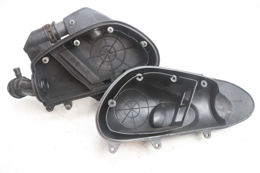 photo de CAJA FILTRO KYMCO AGILITY FR 2T 50 (2012 - 2017) - Primer plano técnico